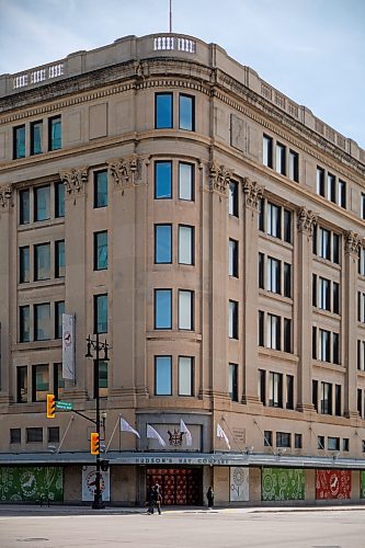 MIKE DEAL / FREE PRESS
The old Bay building at Portage Avenue and Memorial Boulevard.
The federal government is providing an additional $30 million to support the bold redevelopment of the former downtown Hudson&#x2019;s Bay Co. into a housing and cultural hub for Indigenous people.
240523 - Thursday, May 23, 2024.