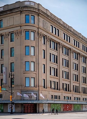 MIKE DEAL / FREE PRESS
The old Bay building at Portage Avenue and Memorial Boulevard.
The federal government is providing an additional $30 million to support the bold redevelopment of the former downtown Hudson&#x2019;s Bay Co. into a housing and cultural hub for Indigenous people.
240523 - Thursday, May 23, 2024.