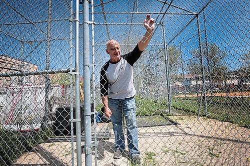 Ruth Bonneville / Free Press

Local - CC Break in

Thieves cut the wire fencing on the batting cage to make off with a pitching machine and baseball equipment at Norberry-Glenlee Communjty Centre located at 176 Worthington Ave.  

Photo of Kevin Leclaire, operations manager, next to large hole in fence that was cut. 

May 22nd, 2024
