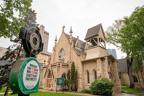 BROOK JONES / FREE PRESS
Holy Trinity Church at 256 Smith St. in Winnipeg, Man., that was built in 1983-84 as a long cruciform-shaped stone structure is pictured Friday, May 24, 2024. The church parish has request permission of the Diocese of Rupter's Land to sell the Victoria-era Gothic Revial architecturally designed church.