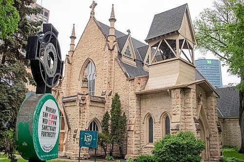 BROOK JONES / FREE PRESS
Holy Trinity Church at 256 Smith St. in Winnipeg, Man., that was built in 1983-84 as a long cruciform-shaped stone structure is pictured Friday, May 24, 2024. The church parish has request permission of the Diocese of Rupter's Land to sell the Victoria-era Gothic Revial architecturally designed church.