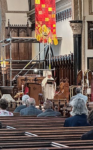 JOHN WOODS / FREE PRESS
Rev. Helen Holbrook leads a service at Holy Trinity Anglican Church Sunday, May 26, 2024. The church’s foundation is crumbling and the parish is looking for a buyer to help them rebuild it.

