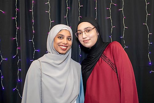 BROOK JONES / FREE PRESS
Nuha Iabal (left) and Fatimah Khan attend the Islamic Social Services Association's 25th Anniversary Fundraising Gala Dinner that was hosted at the Hilton Suites in Winnipeg, Man., Thursday, May 23, 2024. The event honoured the advocacy works of 10 community builders, including Deputy Premier of Manitoba Uzoma Asagwara, MLA for Fort Richmond Jennifer Chen, Shawn Feely, MP for Winnipeg Centre Leah Gazan, Harun Kibirige, Dr. Andrew McLean, Diane Redsky, Haroon Siddigui, Ramsey Zeid and the Winnipeg Foundation.