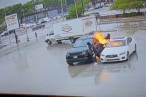 Free Press

Local - Food Fare Fire footage

Staff view video footage of vehicles in their parking lot being fire bombed in the middle of the afternoon.   


May 27th, 2024
