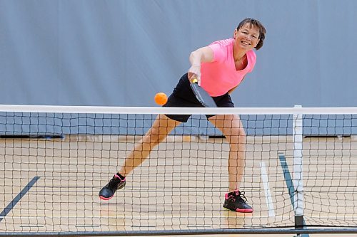 MIKE DEAL / FREE PRESS
Lisa Walsh during practice at the Dakota Fieldhouse Wednesday. Walsh is a 4.0 level pickleball player and reigning gold medal winner in the ladies doubles event in the Manitoba Pickleball provincial championship. Walsh will be playing in the Canadian Nationals this August. 
See Zoe Pierce story
240529 - Wednesday, May 29, 2024.