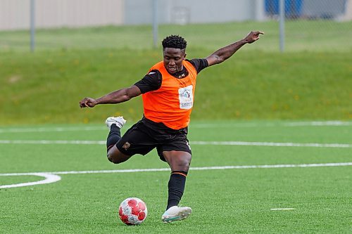 MIKE DEAL / FREE PRESS
Valour FC Raphael Ohin (27) during practice at the Ralph Cantafio Soccer Complex Wednesday.
240529 - Wednesday, May 29, 2024.