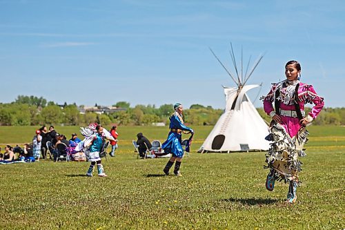 29052024
Oceanna Hall (R) of Sioux Valley Dakota Nation dances during a powwow at the Our Journey: Celebrating Indigenous Student Success event at the Riverbank Discovery Centre on Wednesday. The event honoured Indigenous students including graduates from local elementary schools, high schools and college/university. It included a powwow, a pipe ceremony, a BBQ lunch and a late afternoon feast. 
(Tim Smith/The Brandon Sun)