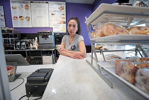 Ruth Bonneville / Free Press

Local - Cinnaholic robbery 

Photo of Menchie Finlay, owner and operator of Cinnaholic on McPhillips Street.  

See story by Chris on brazen robber in the middle of the day. 


May 29th, 2024
