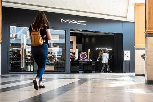 Mike Sudoma/Free Press
Customers walk by MAC Cosmetics new store on the 2nd level of Polo Park Shopping Centre Friday morning
May 31, 2024