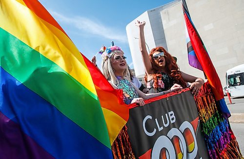 JOHN WOODS / FREE PRESS
People attend Pride parade in Winnipeg Sunday, June 2, 2024. 

Reporter: tyler