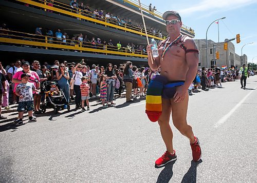 JOHN WOODS / FREE PRESS
People attend Pride parade in Winnipeg Sunday, June 2, 2024. 

Reporter: tyler