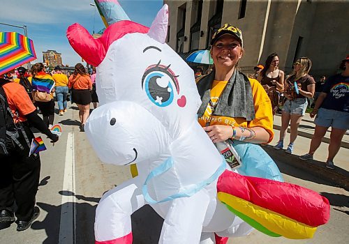 JOHN WOODS / FREE PRESS
People attend Pride parade in Winnipeg Sunday, June 2, 2024. 

Reporter: tyler