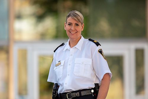 BROOK JONES / FREE PRESS
Winnipeg Police Service Criminal Investigations Bureau Insp. Jennifer McKinnon is pictured outside the WPS headquarters in downtown Winnipeg, Man., Saturday, June 1, 2024.