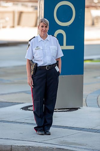 BROOK JONES / FREE PRESS
Winnipeg Police Service Criminal Investigations Bureau Insp. Jennifer McKinnon is pictured outside the WPS headquarters in downtown Winnipeg, Man., Saturday, June 1, 2024.