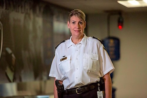 BROOK JONES / FREE PRESS
Winnipeg Police Service Criminal Investigations Bureau Insp. Jennifer McKinnon is pictured inside the WPS headquarters in downtown Winnipeg, Man., Saturday, June 1, 2024.