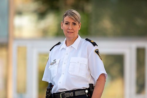 BROOK JONES / FREE PRESS
Winnipeg Police Service Criminal Investigations Bureau Insp. Jennifer McKinnon is pictured outside the WPS headquarters in downtown Winnipeg, Man., Saturday, June 1, 2024.