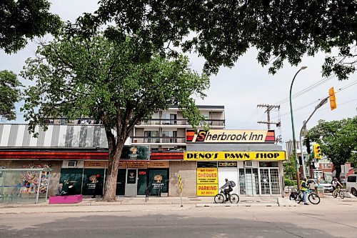 Ruth Bonneville / Free Press

Local - Sherbrook Inn

Outside photo of the Sherbrook Inn.  For story on its recent sale.  

June 3rd, 2024