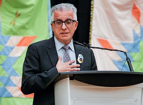 JOHN WOODS / FREE PRESS
University of Manitoba president Michael Benarroch apologizes at a rematriation and repatriation apology event at the University of Manitoba (U of MB) in Winnipeg Monday, June 3, 2024. Benarroch apologized for U of MB&#x2019;s history related to the inappropriate acquisition and housing of First Nations, Inuit and M&#xe9;tis ancestral remains, burial belongings, and cultural heritage without consent.

Reporter: nicole