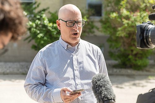 MIKE DEAL / FREE PRESS
Providence provost Nicholas Greco talks to the media, providing a statement from the school.
RCMP are at Providence University College &amp; Theological Seminary in Otterburne, MB, Wednesday morning.
240605 - Wednesday, June 05, 2024.