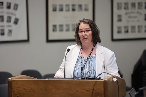 Provincial assessor Farrah Anderson provides an update on the 2025 property assessment at Monday's Brandon City Council meeting. (Colin Slark/The Brandon Sun)