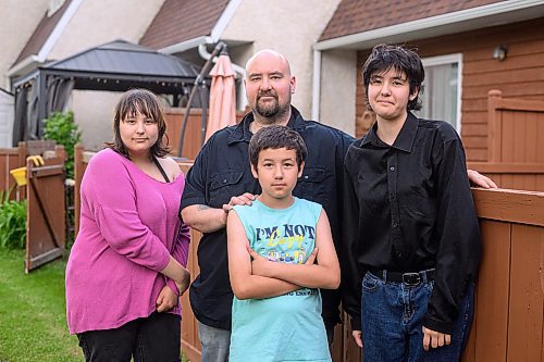 Mike Sudoma/Free Press
Sunshine Fund recipients Raymond Harvey (left) and his children (left to right) Aury Xander and Tally Friday evening
June 7, 2024