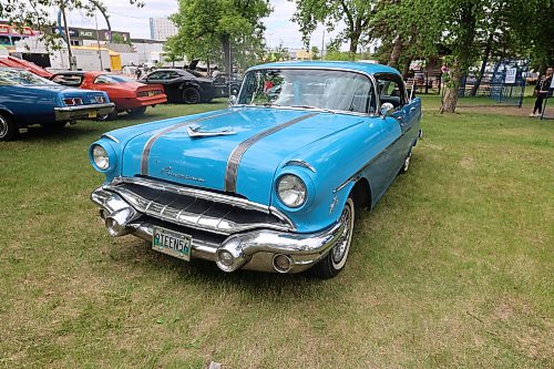 The paint job Orville Davis did on his 1956 Pontiac American has withstood the test of time, looking virtually new after 30 years. (Charlotte McConkey/The Brandon Sun)