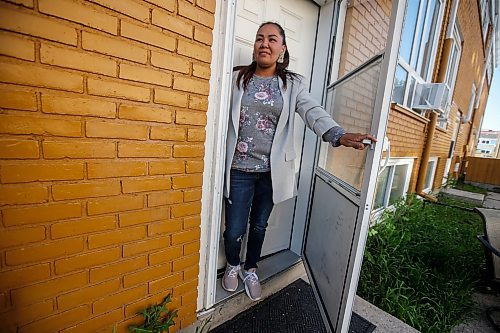 JOHN WOODS / FREE PRESS
Charity Tom is photographed outside her home in Winnipeg Tuesday, June 11, 2024. Tom alleges she was treated poorly by two Winnipeg police officers when they were investigating a complaint on May 21 at 4am. 

Reporter: malak