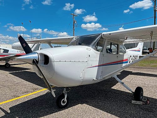 A Cessna 172, one of the aircraft used to train student pilots for the first-ever graduating class of the Aviation Management certificate program offered through a partnership with Brandon Flight School and Assiniboine College. (Michele McDougall/The Brandon Sun)
