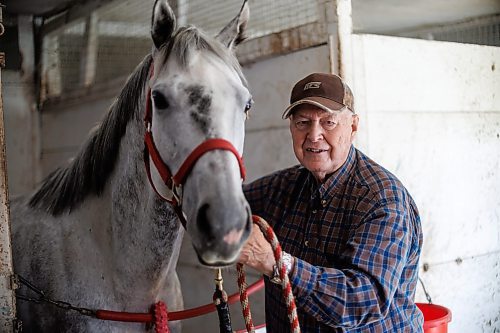 MIKE DEAL / FREE PRESS
The All-Time Leading trainer Gary Danelson with Kate's Princess at Assiniboia Downs who recorded her first win of the season on Wednesday, June 12.
240614 - Friday, June 14, 2024.