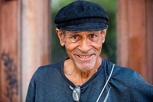 MIKAELA MACKENZIE / FREE PRESS

Eric the Great in Osborne Village on his 70th birthday on Friday, June 14, 2024. 

For Ben Waldman story.

