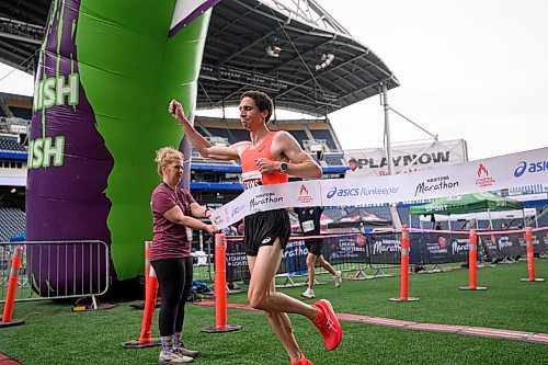 Mike Sudoma/Free Press
Runner Cam Levins finishes first in the half marathon at the 46th annual Manitoba Marathon Sunday morning
June 15, 2024
