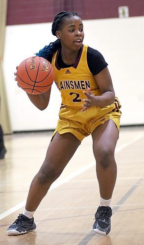 Besides soccer, volleyball, rugby and track, Crocus Plainsmen multi-sport athlete Rebecca Alebiosu played on the girls' basketball team this spring. (Thomas Friesen/The Brandon Sun)