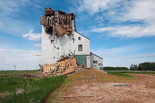 17062024
Debris is strewn around the Sinclair grain elevator in southwestern Manitoba on Monday after it was heavily damaged during storms over the weekend. 
(Tim Smith/The Brandon Sun)