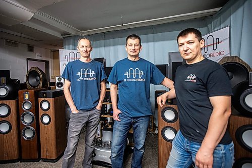 MIKAELA MACKENZIE / FREE PRESS

Sergiy (left), Leonid, and Viktor Yamborko, owners of Altitudo Audio (a high-end audio components store), on Tuesday, June 18, 2024. 

For Aaron Epp story.

