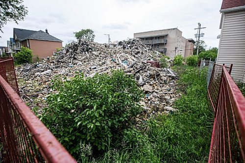 JOHN WOODS / FREE PRESS
A fire damaged and demolished building at 694 Sherbrook Street in Winnipeg Tuesday, June 18, 2024.  

Reporter: joyanne