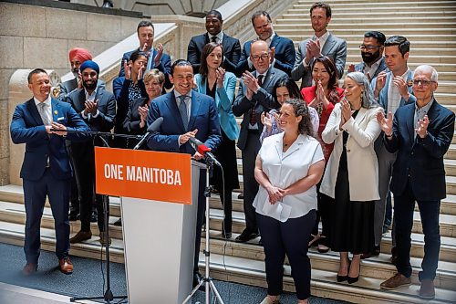 MIKE DEAL / FREE PRESS
Premier Wab Kinew and members of the NDP caucus welcomed MLA-elect (Tuxedo), Carla Compton, at the base of the grand staircase in the Manitoba Legislative Building Wednesday afternoon.
240619 - Wednesday, June 19, 2024.