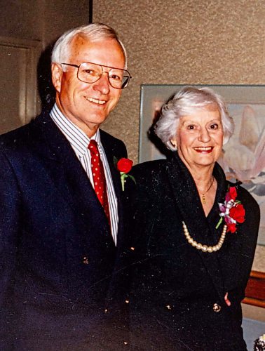 NIC ADAM / FREE PRESS
Ed Dearden (left) and his wife Lois at their 40th anniversary in 1990.
240620 - Thursday, June 20, 2024.

Reporter: Kevin Rollason
