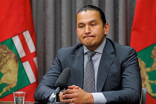 MIKE DEAL / FREE PRESS
Premier Wab Kinew and Amna Mackin, assistant deputy minister, Cabinet Delivery and Strategic Priorities, hold a press conference at the Manitoba Legislative Building Thursday afternoon to outline the timeline and the next steps in the search for the remains of murdered and missing women, Morgan Harris and Marcedes Myran, at the Prairie Green Landfill.
240620 - Thursday, June 20, 2024.