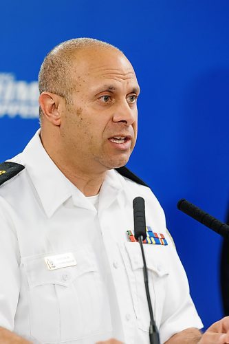 MIKE DEAL / FREE PRESS
Winnipeg Police Service Superintendents Dave Dalal, Uniform Operations, answers questions during a technical briefing at Police HQ with regards to the newly released 2023 Statistical Report Tuesday morning.
240618 - Tuesday, June 18, 2024.