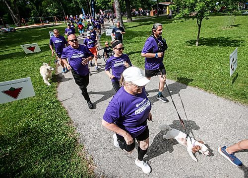 JOHN WOODS / FREE PRESS
People start out in the The Movement Centre of Manitoba Perogy Run at Kildonan Park  Sunday, June 23, 2024. 

Reporter: ?