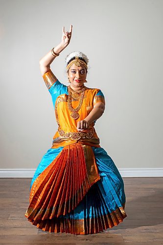 BROOK JONES / FREE PRESS
BRT Dance Academy is the only dance school in Manitoba specializing in Bharatanatyam, which is an ancient south Indian dance that originated in Tamil Nadu. Dancers were pictured at the dance academy in Winnipeg, Man., Saturday, June 15, 2024. PIctured: Sachini Mapa does a nandi deva dance pose.