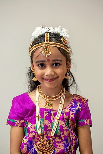 BROOK JONES / FREE PRESS
BRT Dance Academy is the only dance school in Manitoba specializing in Bharatanatyam, which is an ancient south Indian dance that originated in Tamil Nadu. Dancers were pictured at the dance academy in Winnipeg, Man., Saturday, June 15, 2024. PIctured: Aaheli Sarkar.