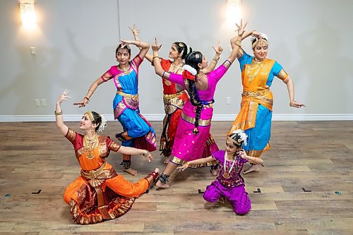 BROOK JONES / FREE PRESS
BRT Dance Academy is the only dance school in Manitoba specializing in Bharatanatyam, which is an ancient south Indian dance that originated in Tamil Nadu. PIctured: Back row from left: Manusri Vanu Ramprasath, Medha Harish, Sahana Kandeepan and Sachini Mapa. Front row from left: Rhea Gupta and Aaheli Sarkar. These particular dancers were pictured doing a shiva dance pose at the dance academy in Winnipeg, Man., Saturday, June 15, 2024. 