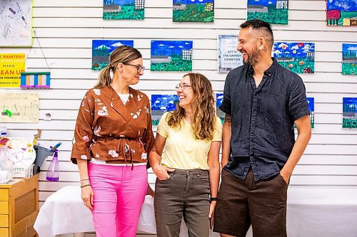 MIKAELA MACKENZIE / FREE PRESS

Sharmon Luchuck, communications and public relations manager at the Victoria Hospital Foundation (left), Tracy Stople, with the Stople Hope Fund, and James Dixon, program coordinator with Artbeat Studio inc. at the Art in the Garden exhibit on Monday, June 24, 2024.

For Jura story.

