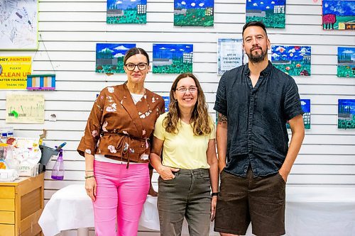 MIKAELA MACKENZIE / FREE PRESS

Sharmon Luchuck, communications and public relations manager at the Victoria Hospital Foundation (left), Tracy Stople, with the Stople Hope Fund, and James Dixon, program coordinator with Artbeat Studio inc. at the Art in the Garden exhibit on Monday, June 24, 2024.

For Jura story.

