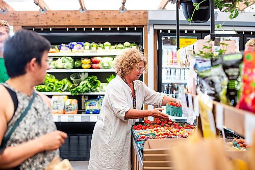 MIKAELA MACKENZIE / FREE PRESS

Christine Kirouac shops at Jardins St-Léon Gardens on Monday, June 24, 2024.

For Matt story.

