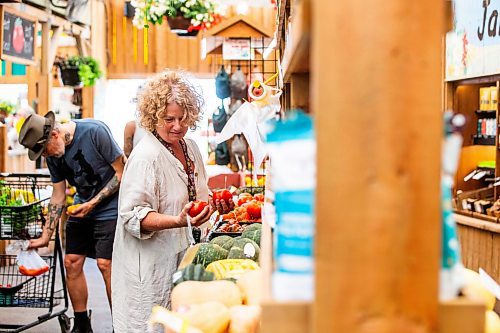 MIKAELA MACKENZIE / FREE PRESS

Christine Kirouac shops at Jardins St-Léon Gardens on Monday, June 24, 2024.

For Matt story.

