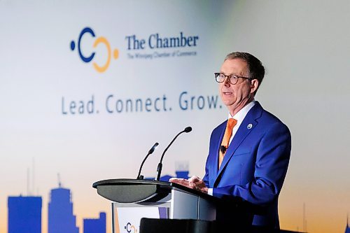 MIKE DEAL / FREE PRESS
Bank of Canada Governor Tiff Macklem speaks during a keynote address at a Winnipeg Chamber of Commerce luncheon at the RBC Convention Centre Monday.
240624 - Monday, June 24, 2024.