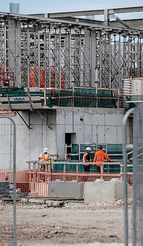 JOHN WOODS / FREE PRESS
Construction of the new North End Sewage Treatment facility continues in Winnipeg Monday, June 24, 2024. 

Reporter: joyanne