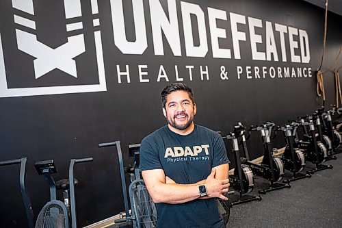 NIC ADAM / FREE PRESS
Futurpreneur&#x2019;s Indigenous Entrepreneur Startup Program began in 2019. Dustin Murdock, 33, who is a client of that program, has a year-old physiotherapy clinic, Adapt Physical Therapy, located in the Undefeated CrossFit gym.
240625 - Tuesday, June 25, 2024.

Reporter: Martin Cash